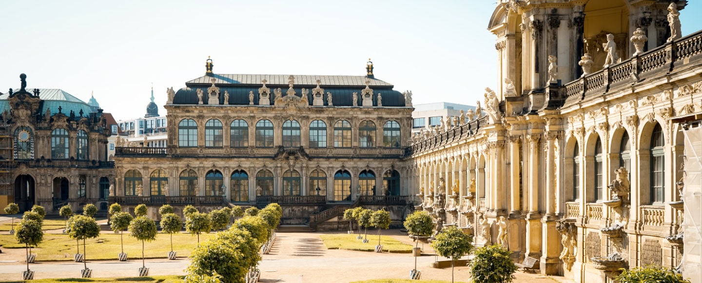 Blick vom Innehof des Zwingers in Dresden.