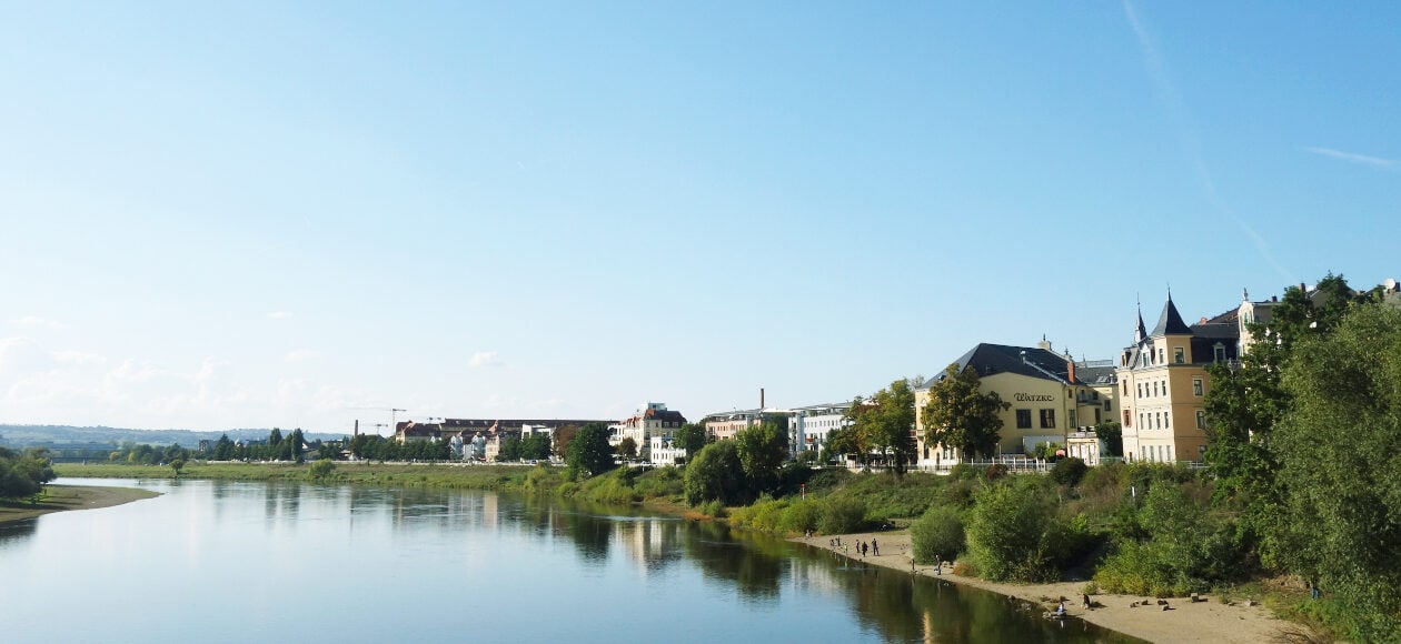 Blicka auf Pischen von der Molebrücke aus